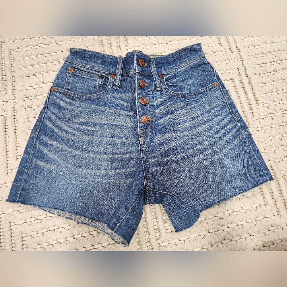 MADEWELL SHORTS BUTTON FLY SZ 25